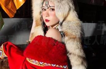 微密圈 – 不急不躁，120斤的小王同学的私房写真，女神缓缓现身让人咋舌