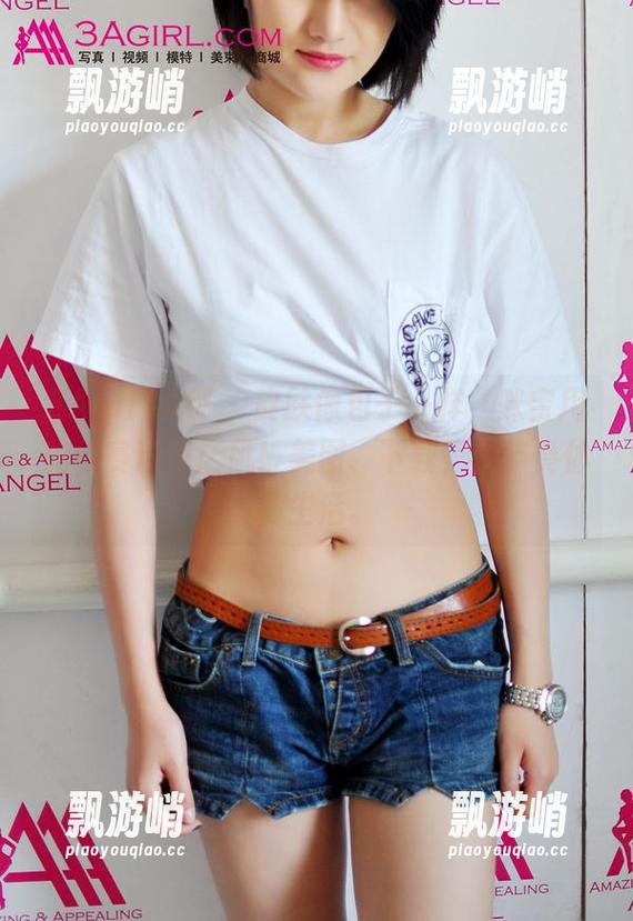 3Agirl女郎 - 皮肤像包子一样，咪宝用豹纹赛过夜店风！美图、下载，快节奏体验生活。