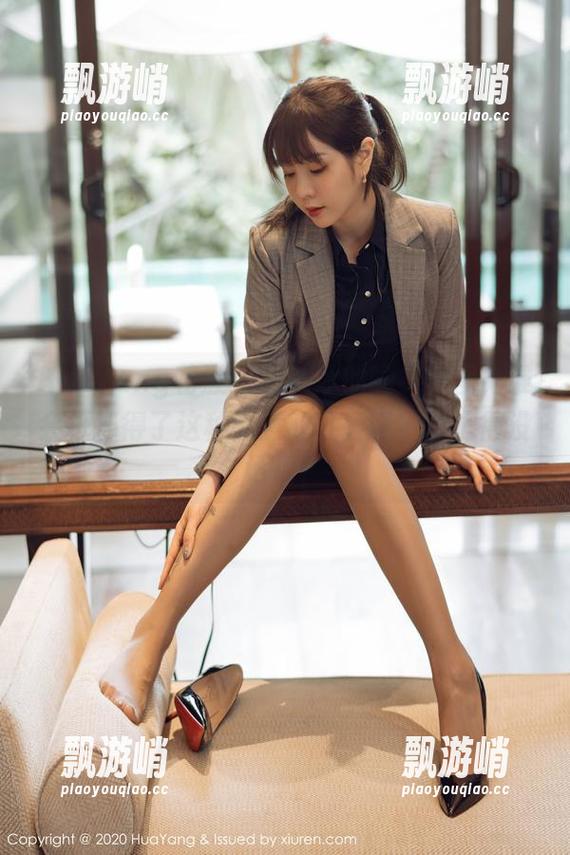 HuaYang花漾 - 田冰冰的睡衣美图，谁会抵挡得了这种随意的可爱呢？精选得没话说！
