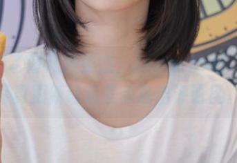 灰丝换了好几种姿态，Jang Joo(장주)的写真更新让我差点退出评论区。