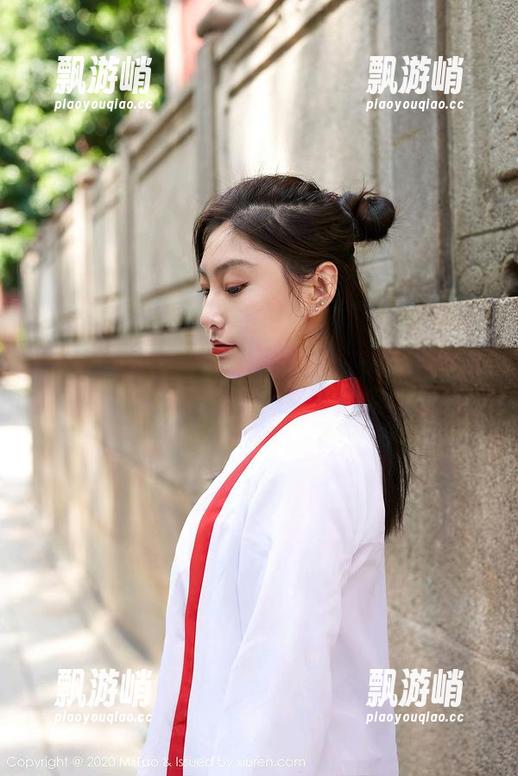 MiiTao蜜桃社 - 佩琦Pinky的高清皮衣套图，一秒就让你想买下她的衣服！