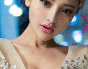 UGirls尤果网 – 双击买家秀！李宝儿的礼服套图，快下载吧，健身教练也会为你鼓掌！