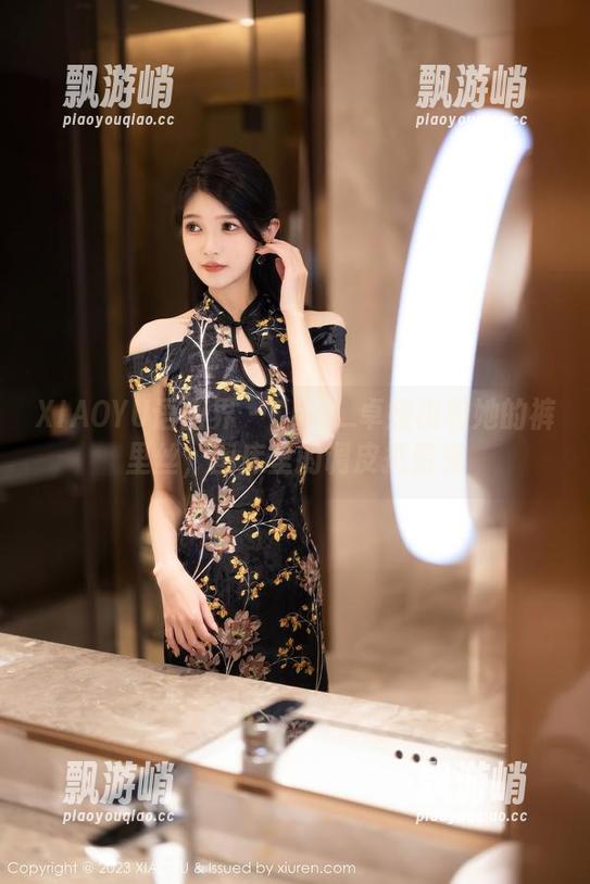 XIAOYU语画界 - Cris_卓娅祺和她的裤里丝，图库里的调皮捣蛋鬼