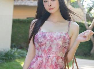 Xiuren秀人网 – 看完Cheryl青树的圣诞写真，原图提醒我：圣诞树不是这样装饰的吧？
