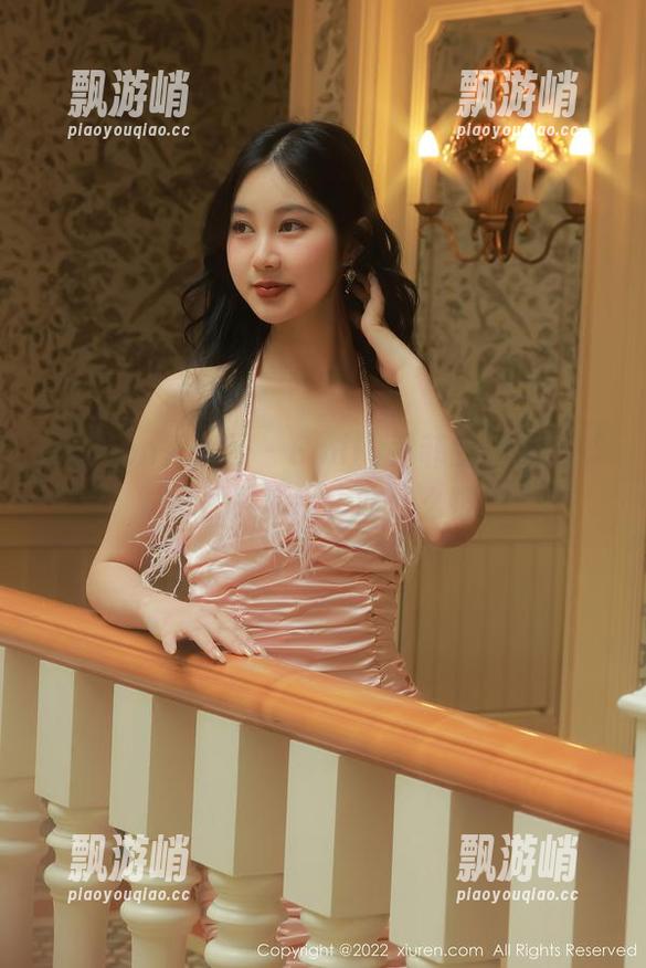 Xiuren秀人网-Emily尹菲 Xiuren秀人网 - Emily尹菲的作品,妹妹,明明就乖,咋这么撩?