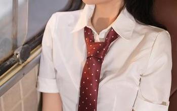Xiuren秀人网 – KOKO可可高清自拍：一场视觉的图集冒险