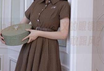 Xiuren秀人网 – 林文文的眼镜图册，个性玩出新高度，谁敢跟风？