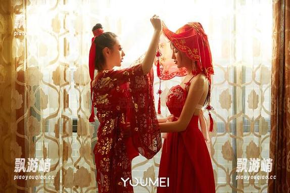 YouMi尤蜜荟 - 周波儿镂空写真，图库高清到清晰得能数数毛孔，这都是几个意思？