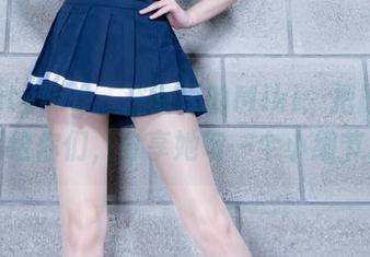 beautyleg – 浴室里的Miki：把原图都丢给你们，分享她每一个小细节。