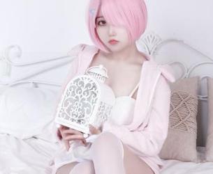 暮色与荆棘共舞，eloise软软的图册你不想必定要来翻翻！
