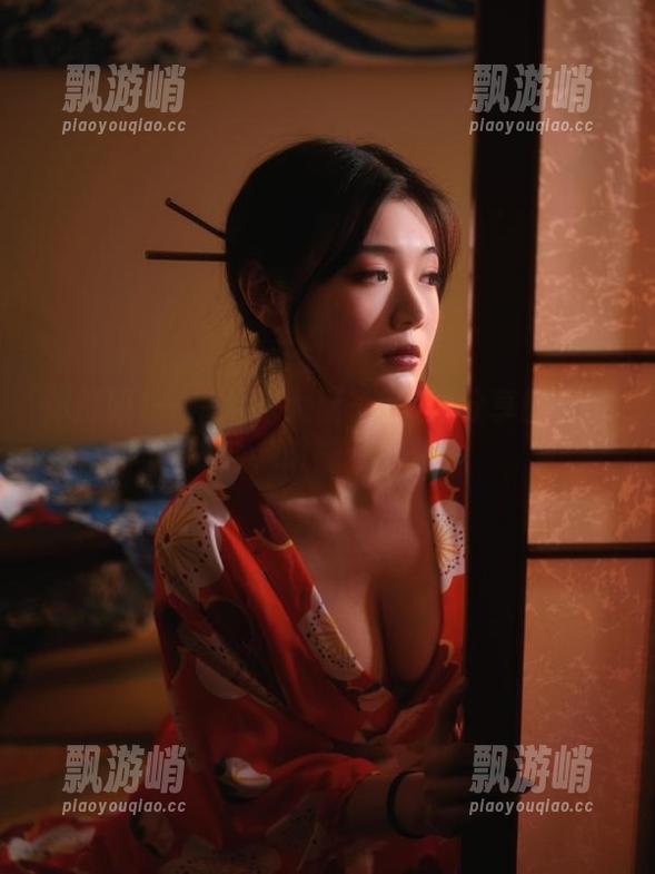 体操服+一米八的大梨子=美图分享的无敌组合，谁能顶得住？