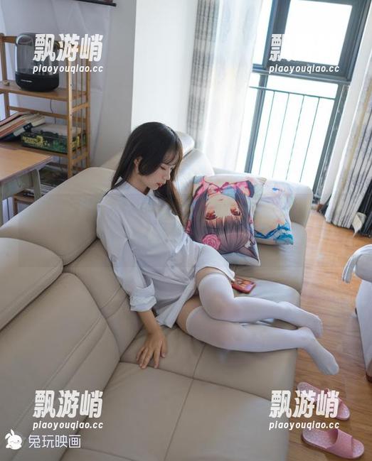 观看图包时，兔玩映画的白丝与树荫缠斗得不可开交，哈哈！