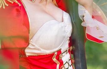 万圣节特供！千寻大人写真合集——看完我也想扮吸血鬼了！