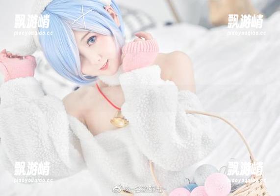 最新资源，名濑弥七的红裙，穿搭也太优雅了吧？