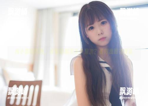 向小圆的写真，套装到底有多少层次？看得我眼花缭乱