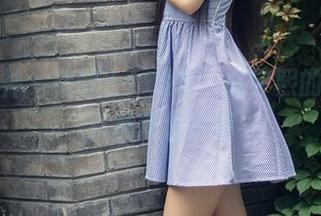 头条女神 – 宿醉？！没事，陈宇熙的写真集就能带你梦游