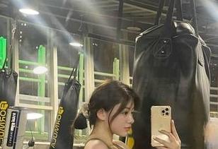 微密圈 – 双马尾的小姐姐们，奶宝妹纸毫无悬念入选图库精选。