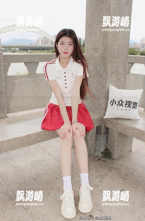 小众视觉 - 婷婷还是那条大长裙，和服写真绝对是我的心头好，精选得一绝！