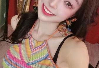 微密圈 – 徐珺大哥的灰丝写真下载，偶尔点击就能发现新大陆！