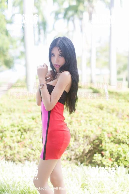 推女神-颖莹儿YY 推女神 - 用短裙展现个性的颖莹儿YY—图片资源中满满的自信,眼花缭乱的选择等着你。