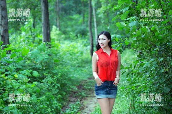 推女郎 - 快来看看！易阳的原图油亮到你以为那是次时代的科技特效！