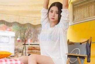 毛衣的柔软之下，普美Bomi(보미)美图里的刚刚好