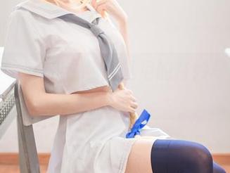 木绵绵OwO和白色比基尼的奇妙写真菜谱！