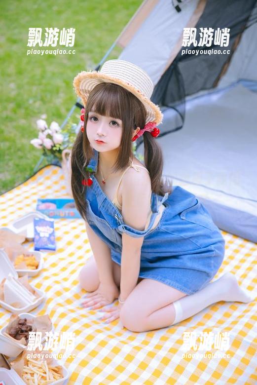 樱井小莜这作品，剧情演绎的像极了我周末的无聊，更新速度也让人无奈。