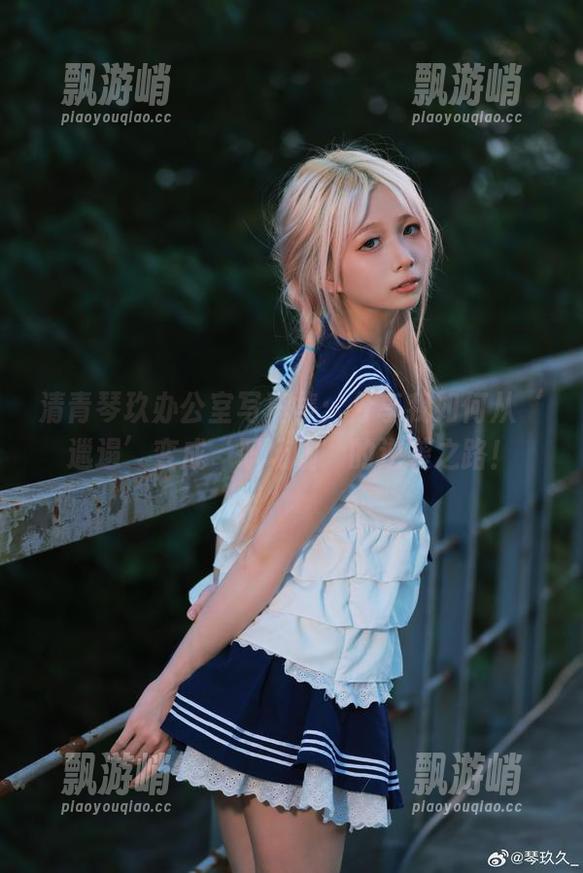 清青琴玖办公室写真集：分享我如何从‘邋遢’变成‘职场咖’的逆袭之路！
