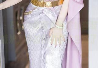 秀人网 – Elise谭晓彤的在线套装，站得久了都嫉妒，你的懒惰都打包成了资源！