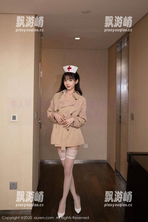 秀人网 - Mina米娜这空姐不简单：美图私拍，颠覆你想象！