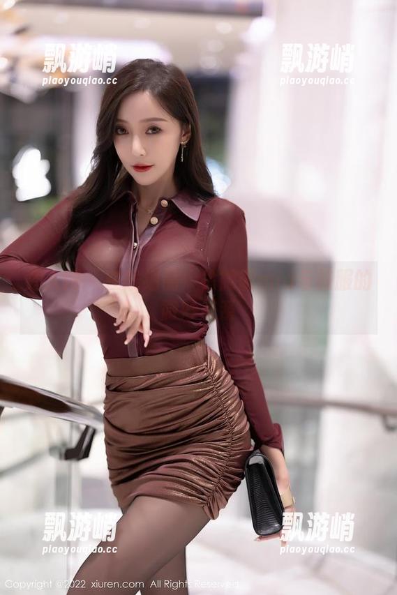 秀人网 - 在线细品：徐微微mia与校服的微妙关系