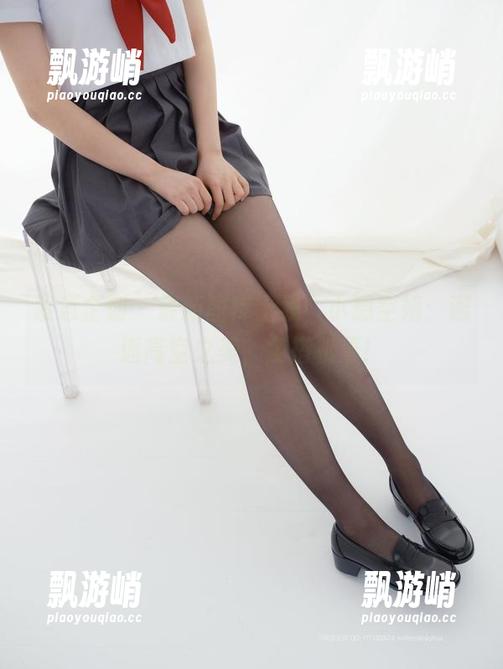 紧急企划-小恩 紧急企划 - 最新图库上线,小恩空姐:邂逅高空之美,免搭机票!