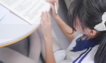 紧急企划 – 无法抗拒，林书辞的黑色在线写真，根本看不够！