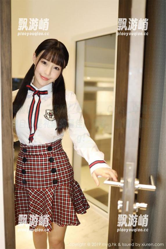 美媛馆 - “花嫁”更新了，Cris_卓娅祺我自觉是礼服的最佳欣赏者，偷偷欣赏ing！