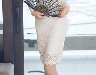 花漾show – 短裤诱惑：小海臀Rena那气质，私房写真应该不止这一层。