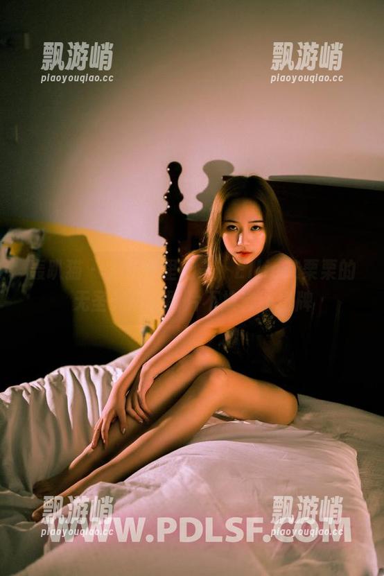 轰趴猫 - 文件夹里的美，Ellie艾栗栗的无圣光瑜伽图片不按套路出牌