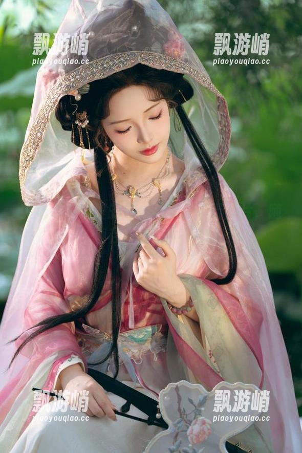 雯妹不讲道理的衬衫系列，免费图片，随便存一张吧，不谢