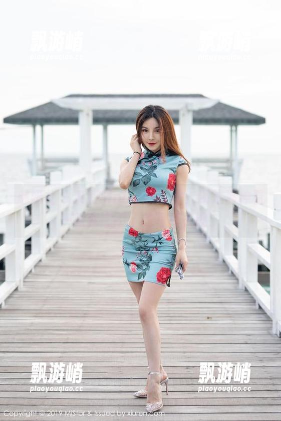 魅妍社 - 茉莉Molly在校园，还是那种看一眼就忘不了的写真人设。
